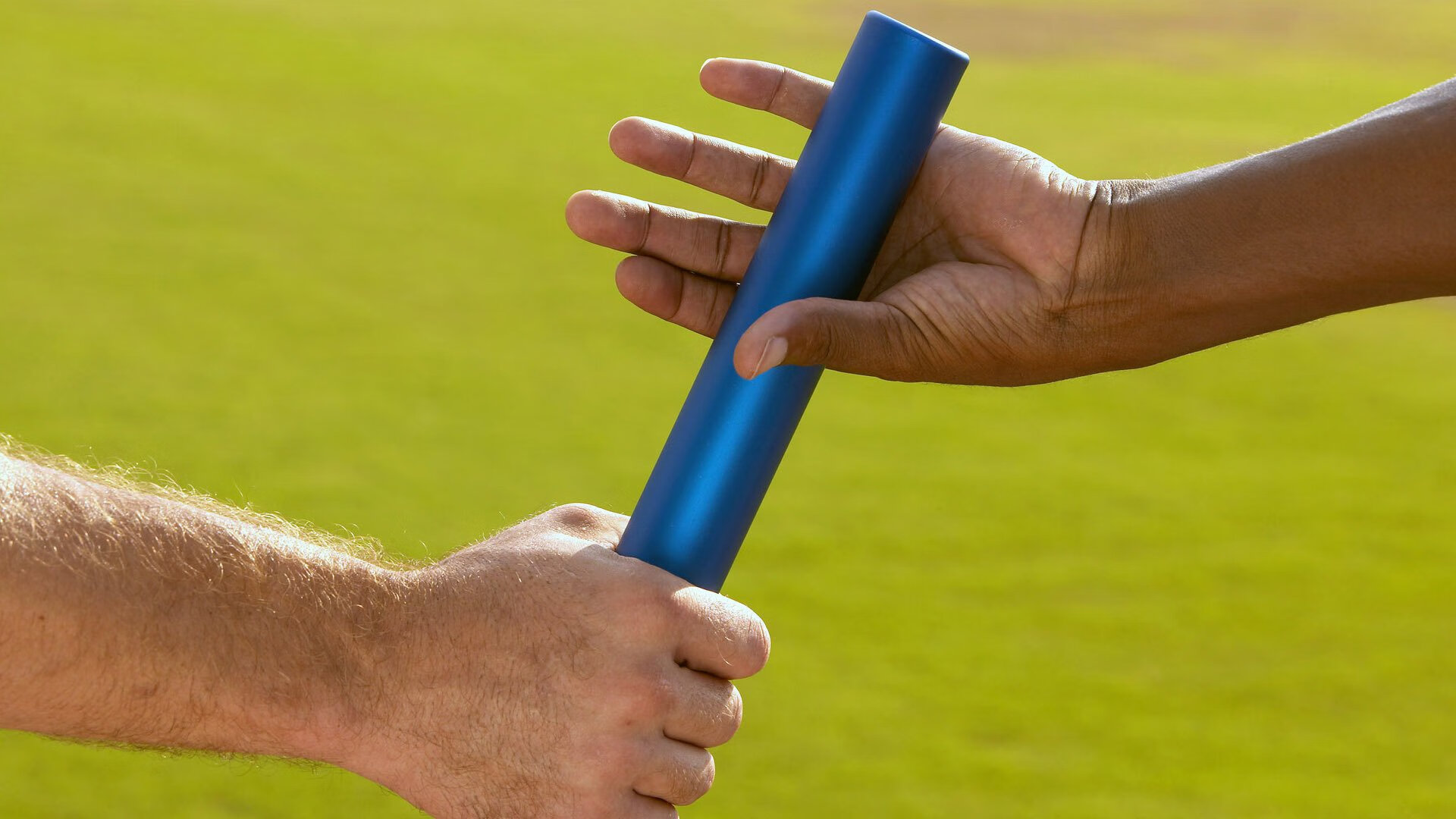 九游体育登陆-年度行业深度报告：数据解码电竞市场新风向，电竞行业数据统计